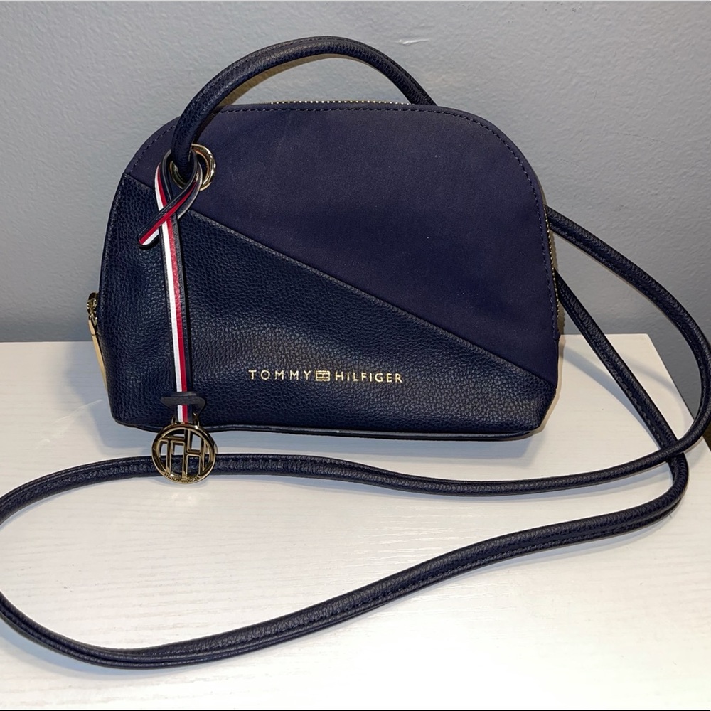 Tommy Hilfiger Crossbody Purse